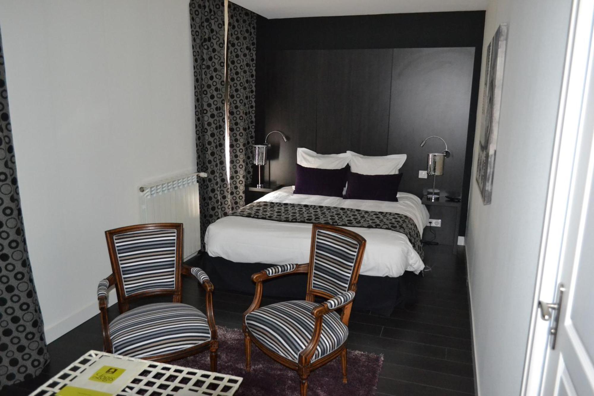 Hotel Le Saint-Jacques Cloyes-sur-le-Loir Exteriér fotografie