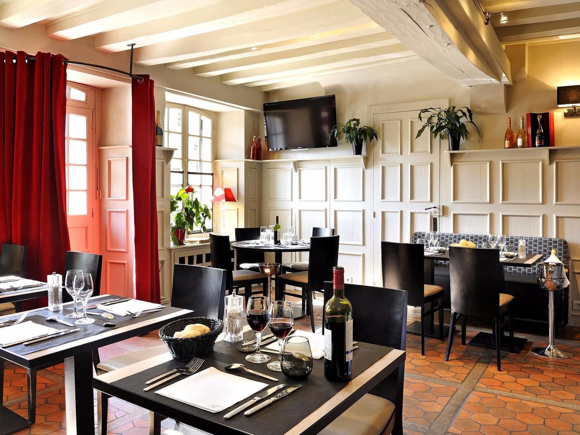 Hotel Le Saint-Jacques Cloyes-sur-le-Loir Exteriér fotografie