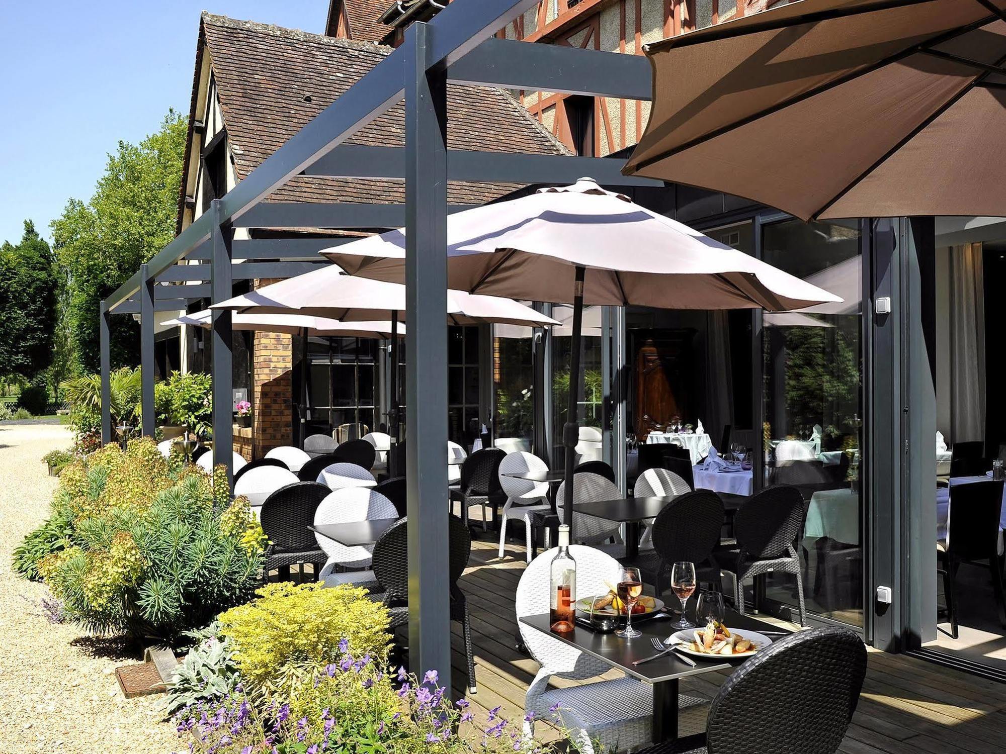Hotel Le Saint-Jacques Cloyes-sur-le-Loir Exteriér fotografie